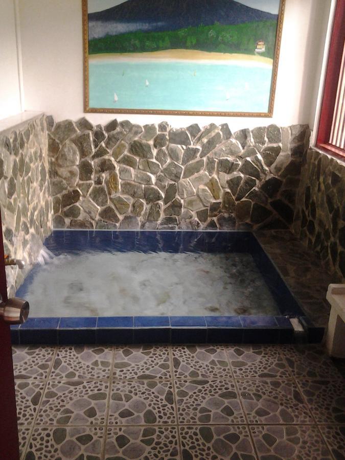 Makiling Onsen Hotel Los Banos  Exterior foto